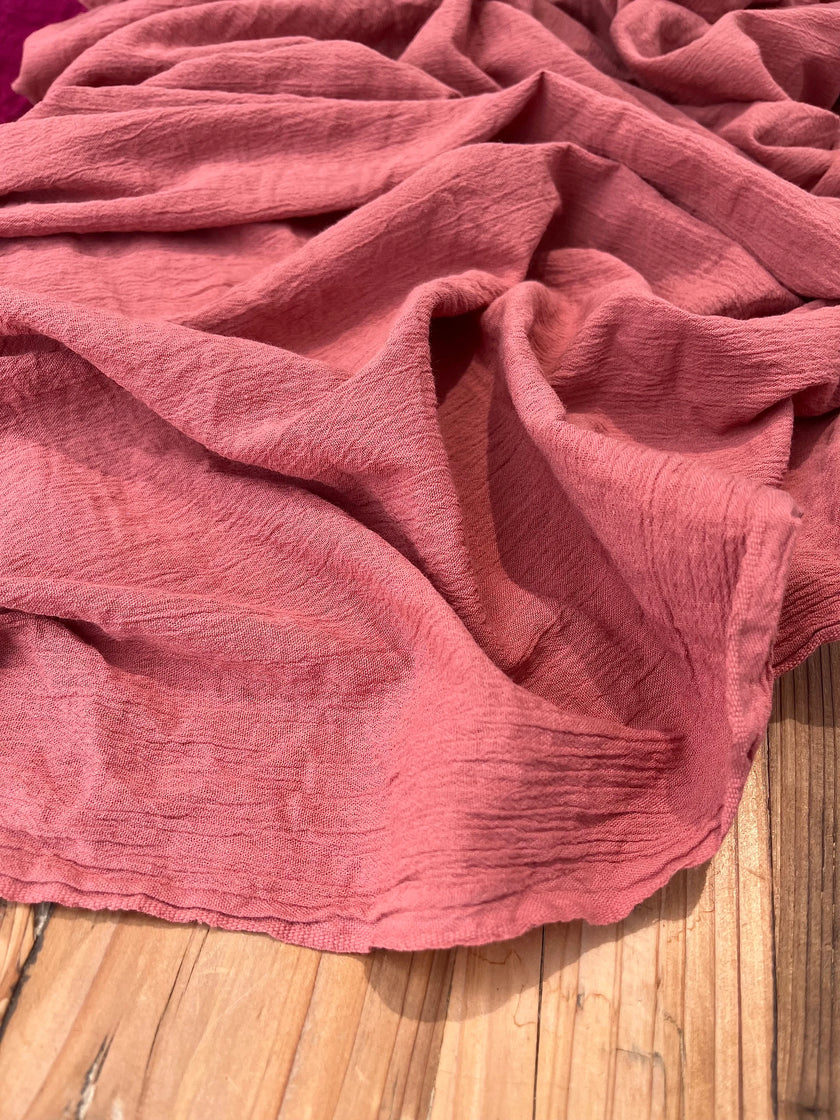 Tissu de gaze froissé, options multicolores disponibles, tissu Sile. Tissu Sile.