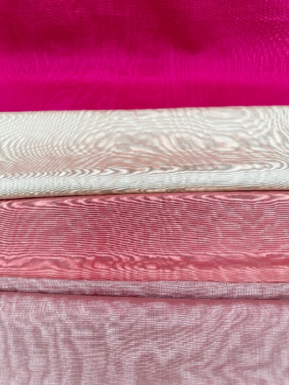 Somon Pembesi İpek Kumaş, Metreyle İpek. Filigran Desen, Şantung İpek, Geniş Moiré İpek Kumaş, Geniş Kalın İpek Kurdele, İpek Döşemelik Kumaş.