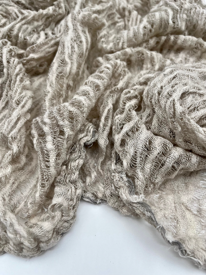 Tissus naturels uniques couleur pierre : mélange de lin en coton funky, transparent et texturé | Tissus spéciaux de qualité avec texture 3D pour les créations estivales.