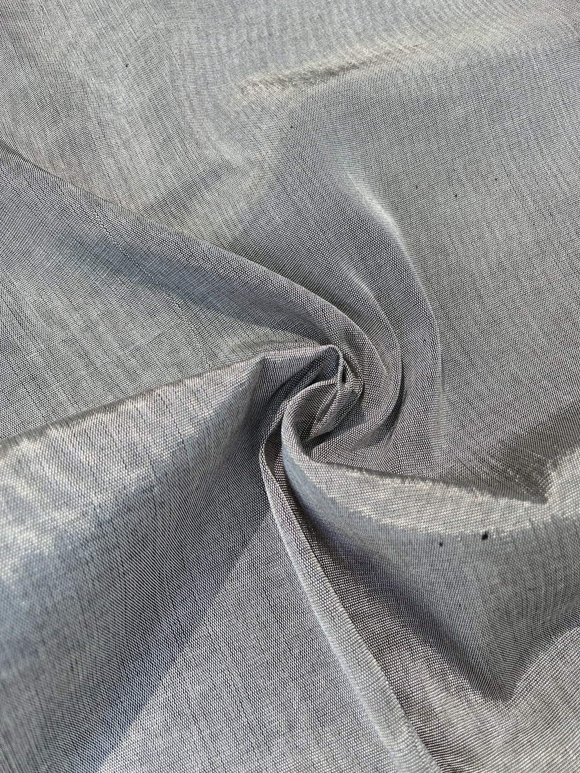 Osmanlı Başlık İçin Gümüş Gri Lüks İpek Döşeme, Ev Tekstili İç Mekan Kumaşları: Yastık Kılıfları, Kimono Esintili Tasarımlar, Filigran Desenleri.