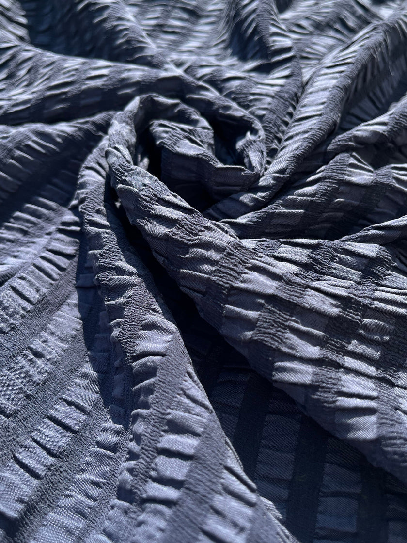 Lüks esnek ipek kumaş, seersucker.