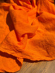 Tissu de gaze froissé, options multicolores disponibles, tissu Sile. Tissu Sile.