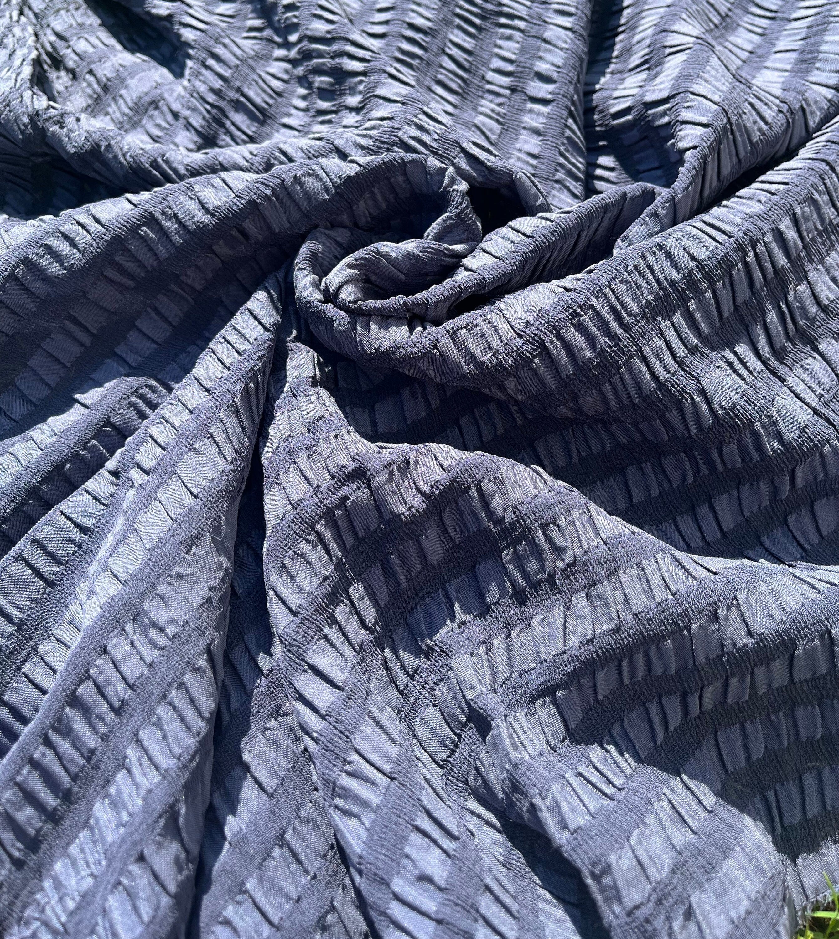 Tissu de soie extensible de luxe, seersucker.