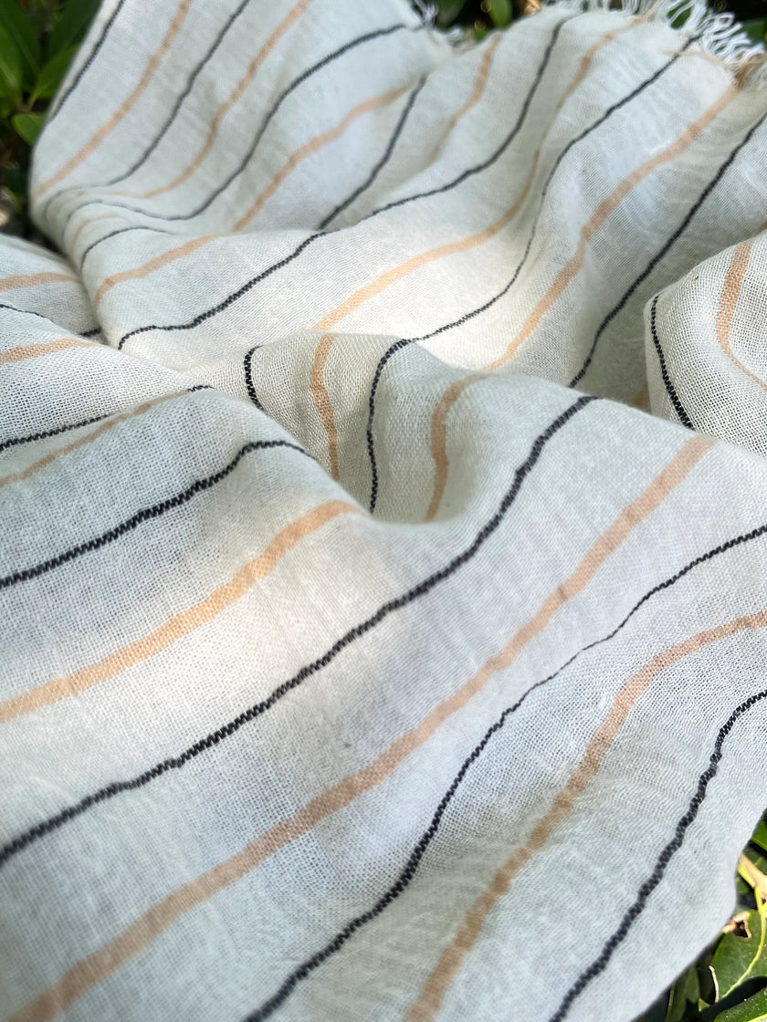 Çizgili Pamuklu Yarı Şeffaf Kumaş - Ağartılmamış Hafif Doğal, Geniş Enli Kumaş Metre veya Yarda ile.