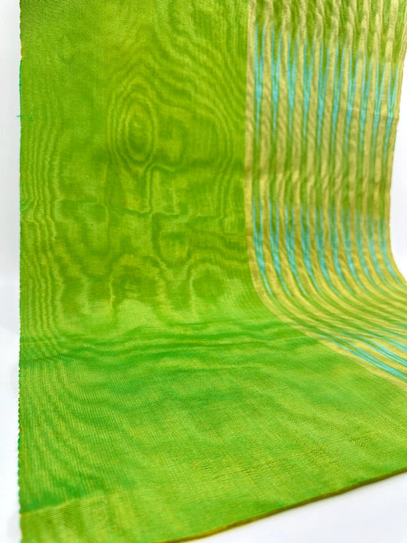 Osmanlı Başlıklı Yeşil İkat Çizgili Lüks İpek Döşeme, Ev Tekstili İç Mekan Kumaşları: Yastık Kılıfları, Kimono Esintili Tasarımlar, Filigran Desenleri.