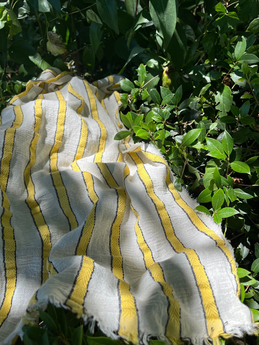 Çizgili Beyaz Pamuklu Yarı Şeffaf Kumaş, Ağartılmamış Hafif Doğal, Geniş Kumaş Metreyle