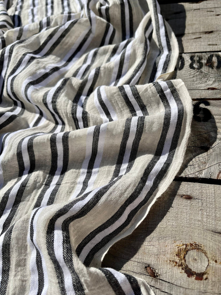 Tissu en coton biologique neutre rayé marine au mètre, tissu froissé avec rayures épingles, large largeur